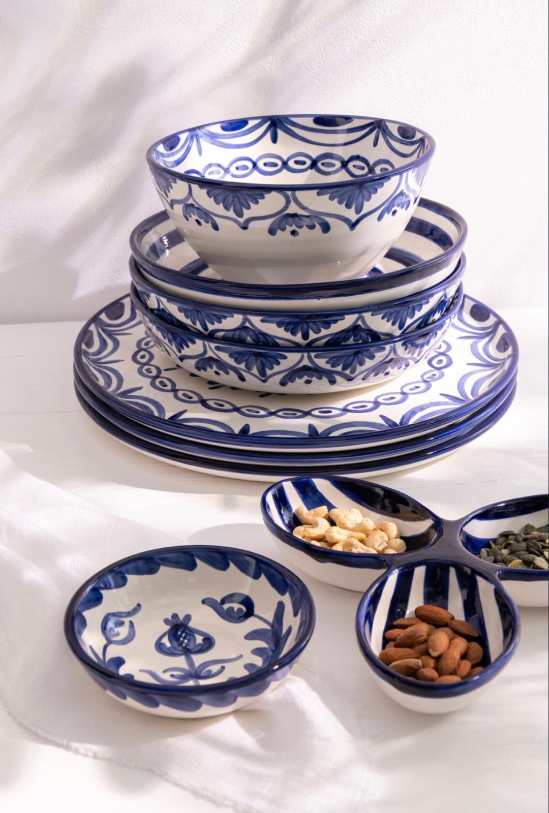 Dinnerware Set